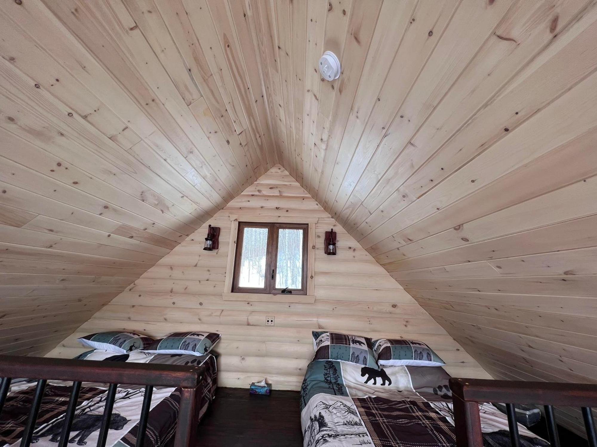 Les Racines Du P'Tit Isidore Rouyn-Noranda Room photo